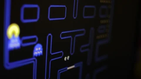 Pac-man arcade video game toy. arcade game of pacman 動画素材 173038218
