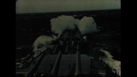 PACIFIC - 1945: Establishes the fighting ship steaming through rough seas Vídeos de archivo 339215216