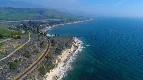 Pacific Coast Highway at Refugio Bch Vídeos de archivo 91364590