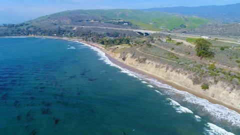 Pacific Coast Highway Refugio Beach Vídeos de archivo 91364524