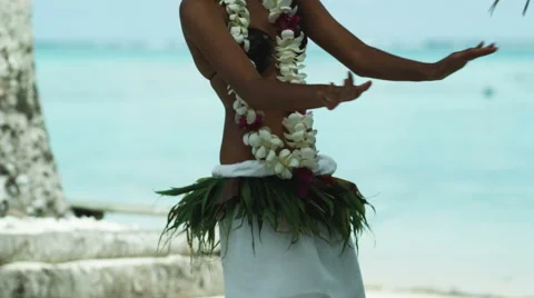 Pacific island dancer Stock Footage 43109611