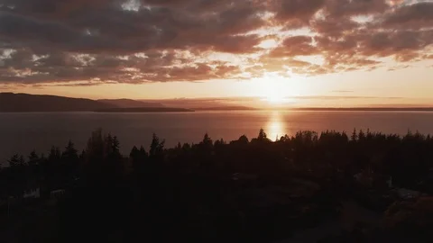 Pacific Northwest Sunset - Aerial view Stock-Footage 106894853