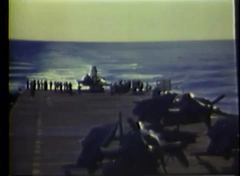 PACIFIC OCEAN - 1945: Flight deck — parked planes and open horizon Video stock 343120207