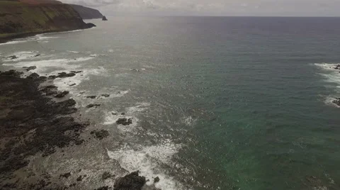 Pacific ocean and Moai at Ahu Tongariki, Easter Island, Chile Stock Footage 62853376