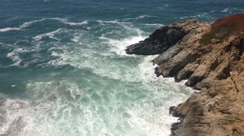 Pacific Ocean Clifs 2 Video stock 40714001