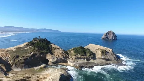 Pacific ocean haystack rock Stock Footage 81967832