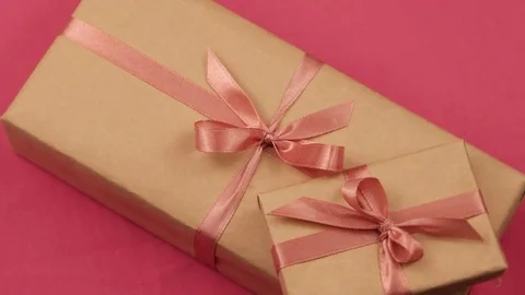 Packaged gifts Vídeo Stock 83803810