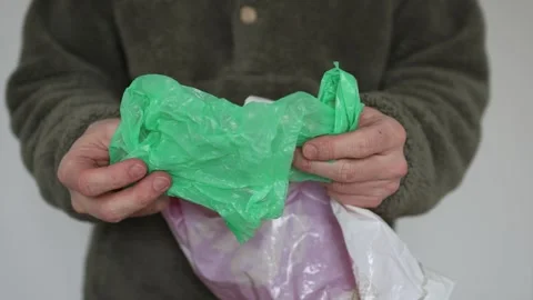 Packaging nylon plastic shopping bags 動画素材 345727669