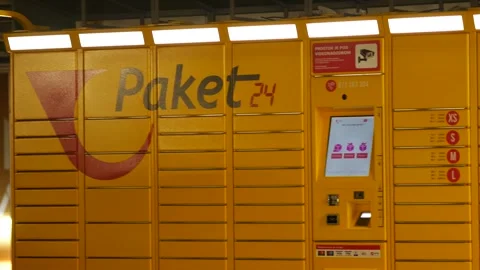 Packet 24 hrvatska posta autonomous self service terminal for automatic delivery Stock Footage 296851732
