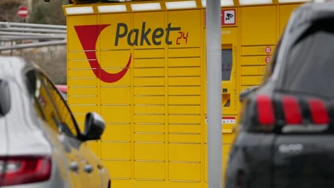 Packet 24 hrvatska posta autonomous self service terminal for automatic delivery Stock Footage 297205136