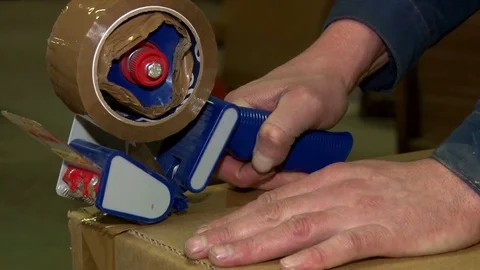 Packing tape 動画素材 73703460