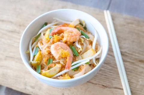 Pad thai with shrimp Stock Photos