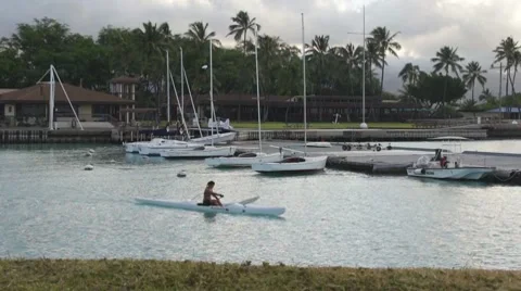 Paddeler-1b 動画素材 7909617