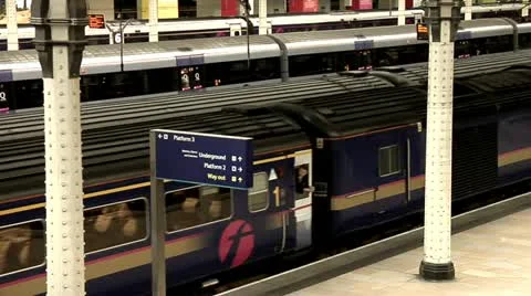 Paddington Station Stock Footage 22153704