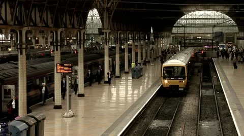 Paddington Station Stock Footage 22153714