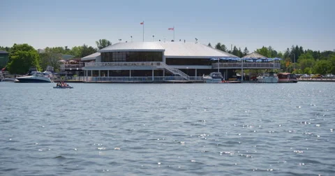 Paddle Boating On Dow's Lake Infront Of The Pavilion Vidéo 64969682