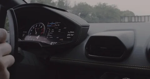Paddle shifter Huracan 스톡 동영상 105122328