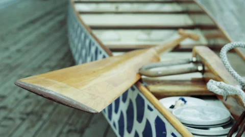 Paddle sitting in a Dragon Boat Stock-Footage 59932815