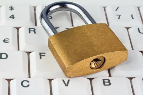 A padlock on a computer keyboard. Data security and protection, A padlock on a 스톡 사진