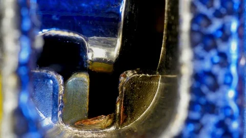 Padlock inside the lock mechanism close-up. Видео 74232440