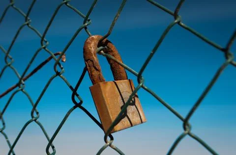 Padlock rusty by the passage of time Foto stock
