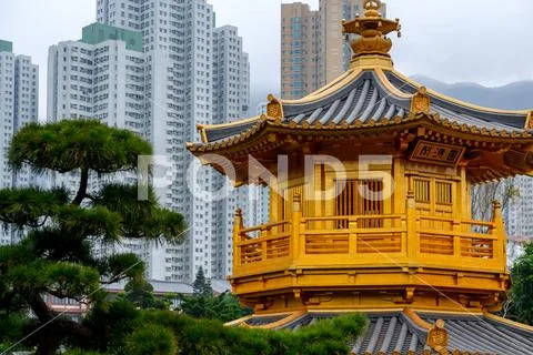 Pagoda style Chinese architecture Perfection in Nan Lian Garden, Hong Kong, C Stock Photos