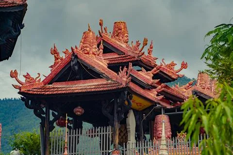 Pagoda of a Thousand Faces. Фото