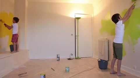 To paint an apartment Stock Footage 83342909