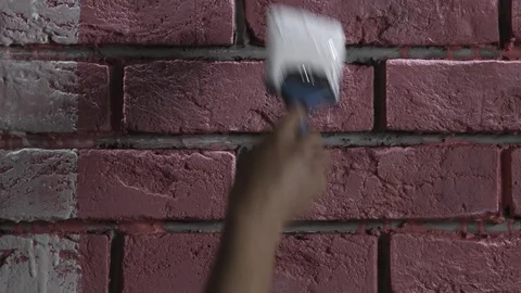 Paint a brick wall Stock-Footage 112129356
