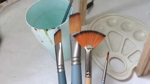 Paint brushes 動画素材 155832911