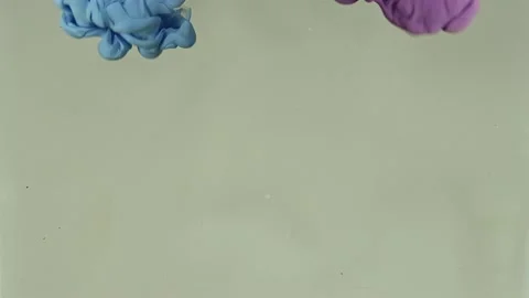 Paint Fluids shoot underwater in studio 6 Stock Footage 138329931