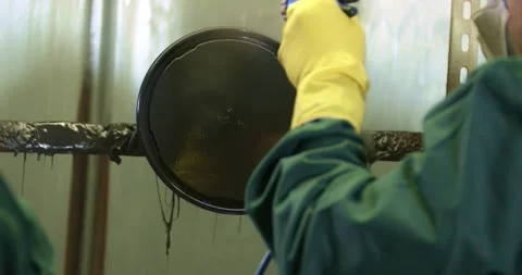 Paint Spray Bottle Vídeo Stock 135624029