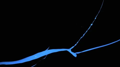 Paint Throws - Paint Breach Stock-Footage 152853312