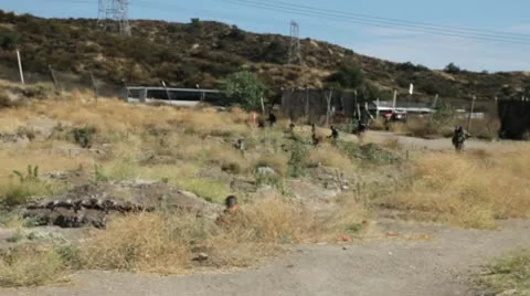 Paintballing--Trenches Vidéo 10720558