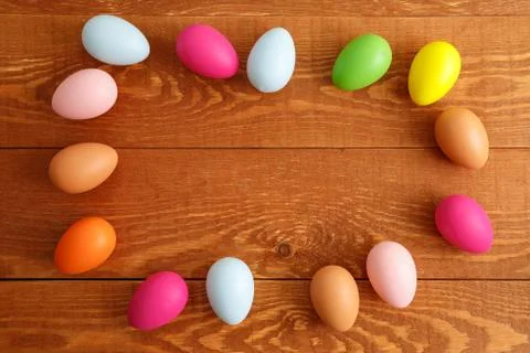 Painted Easter Eggs Circle Arrangement Ornament Foto stock