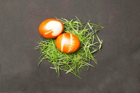 Painted easter eggs on grass Stock-Fotos