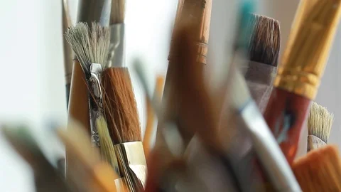 Painter In Art Studio ink and Paint Brushes 動画素材 71966675