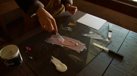 Painter Demonstrating Specific Paint Stroke and Technique 스톡 동영상 33053312