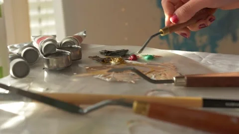 Painter mixing colors from the palette Video stock 237761002