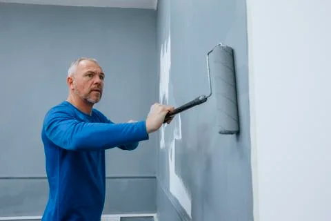 Painting An Interior Fotos Stock