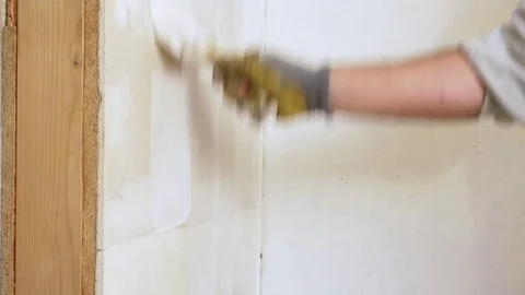 Painting wall with lime paint Video stock 71084681