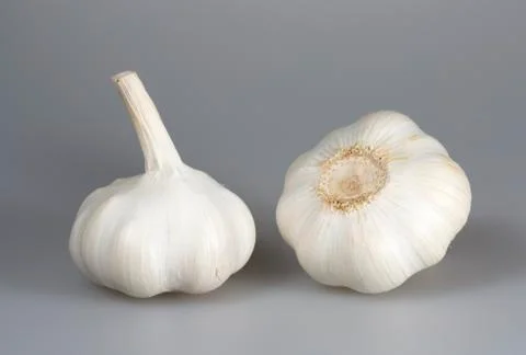 Pair of Garlic Bulbs Foto stock