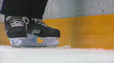 A pair of ice skates close-up Vídeo Stock 23317366