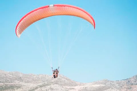 Pair paragliding Фото