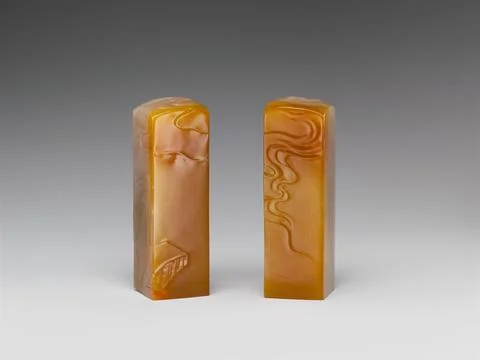 Pair of Square Seals with Cloud and Rock Pattern 20th century China Seal ca.. Stock Photos