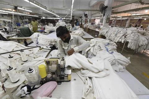 Pakistan and US finalize long-term tariff agreement to boost trade, Karachi - 08 Stock Photos