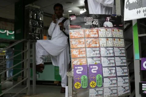Pakistani authorities to probe into massive SIM card data leak, Islamabad, Pakis Stock Photos