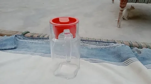 Pakistani Glass Jug Facing Camera Видео 348045949
