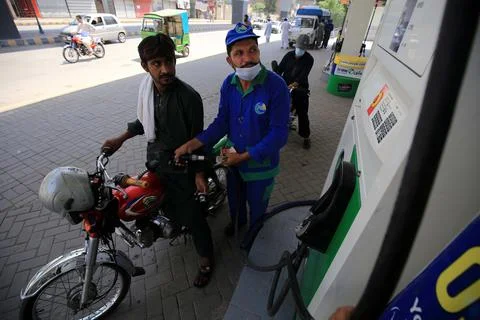 Pakistan's government decrease petrol price, Peshawar - 01 Sep 2021 Stock Photos