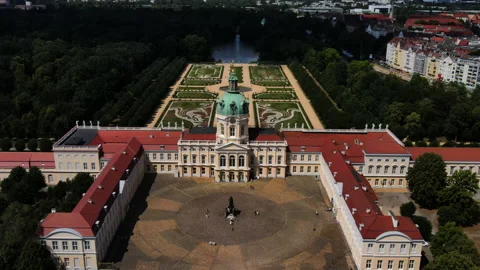 Palace Charlottenburg Stock Footage 200210764